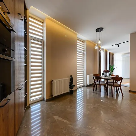 Luxury Smart House *