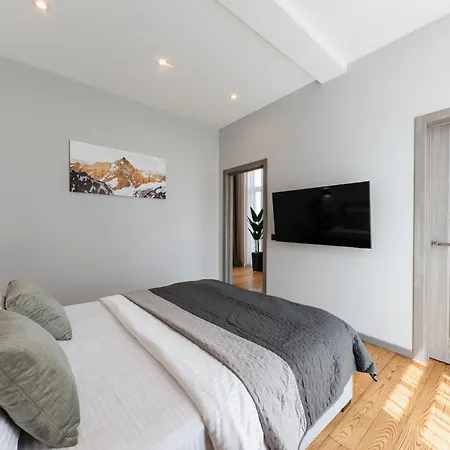 Luxury Smart House *